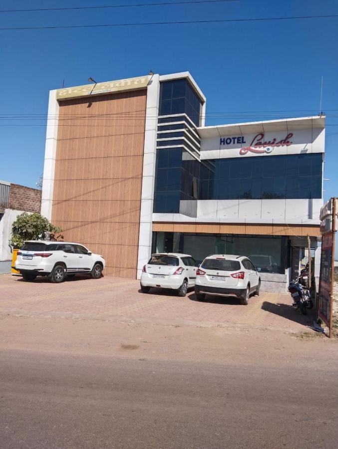 Jmc Hotel Lavish Akolia Exteriér fotografie