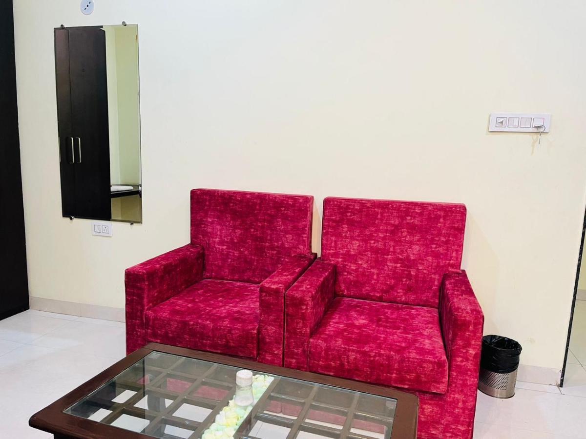 Jmc Hotel Lavish Akolia Exteriér fotografie